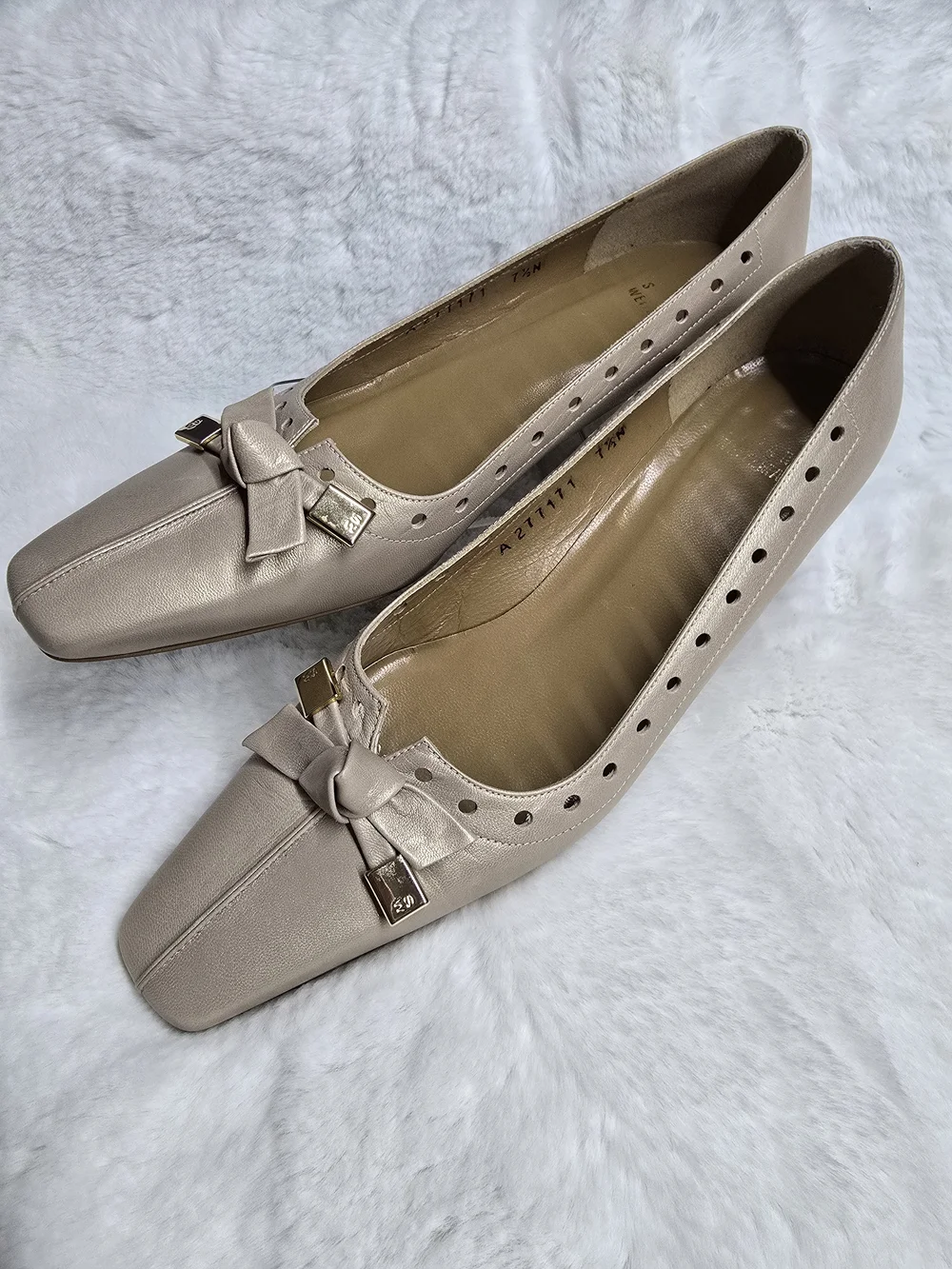 Stuart Weitzman Beige Bow Square-Toe Kitten Heel Pump with Gold Accents - Beige - Picture 2 of 10